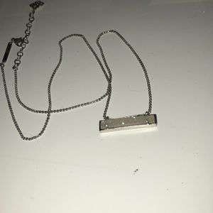 Kendra Scott bar necklace